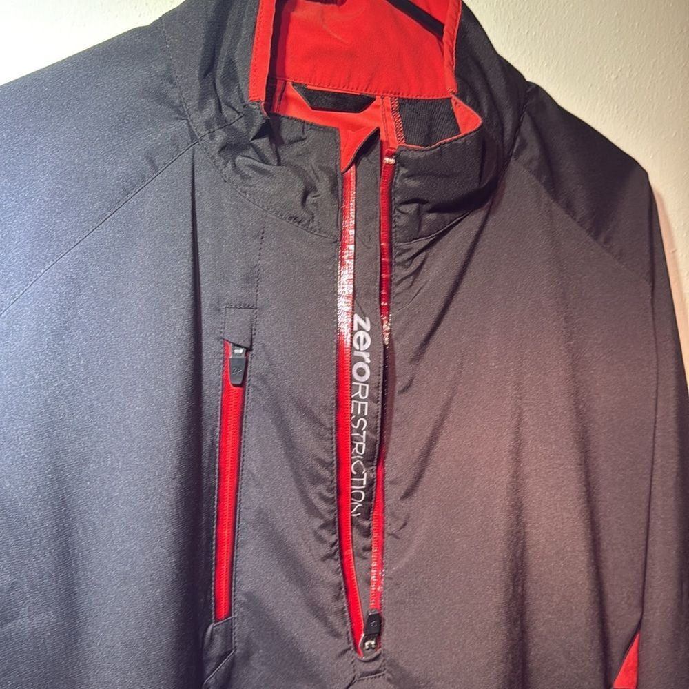 1/4 zip Jacket - Picture 3 of 4